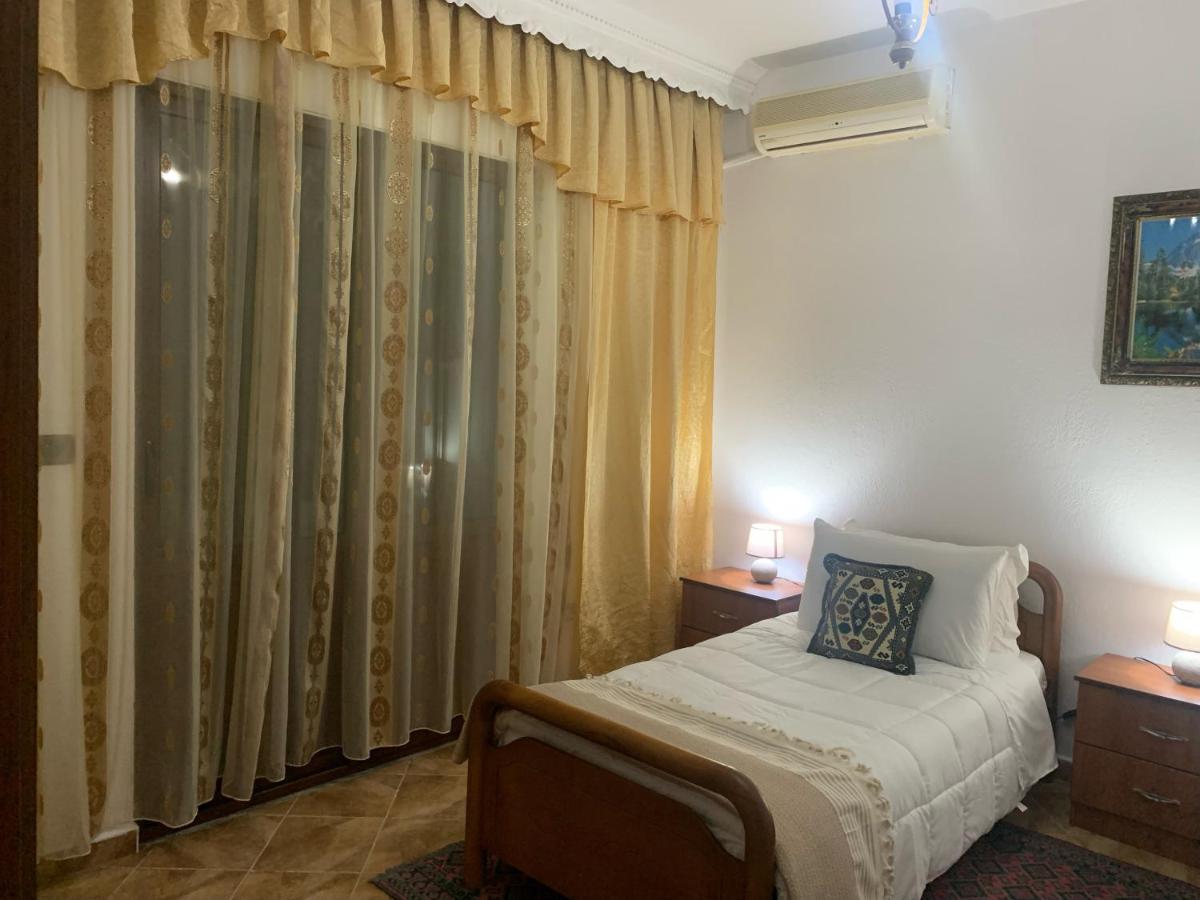 Vila Demaj! Free Parking Berat Exterior photo
